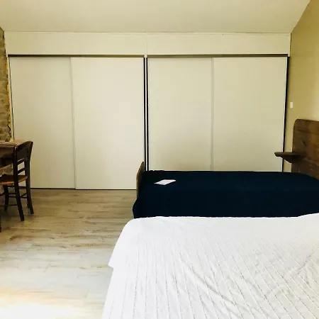 ゲストハウス Chateau D Argeres 3*