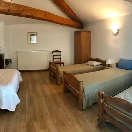 ゲストハウス Chateau D Argeres 3*